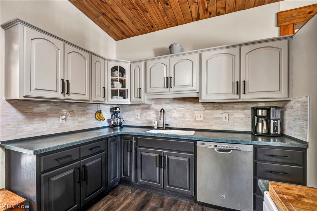 6392 Sherborn Road Parma Heights, OH 44130 - Photo 20 of 46 Gallery Image 20