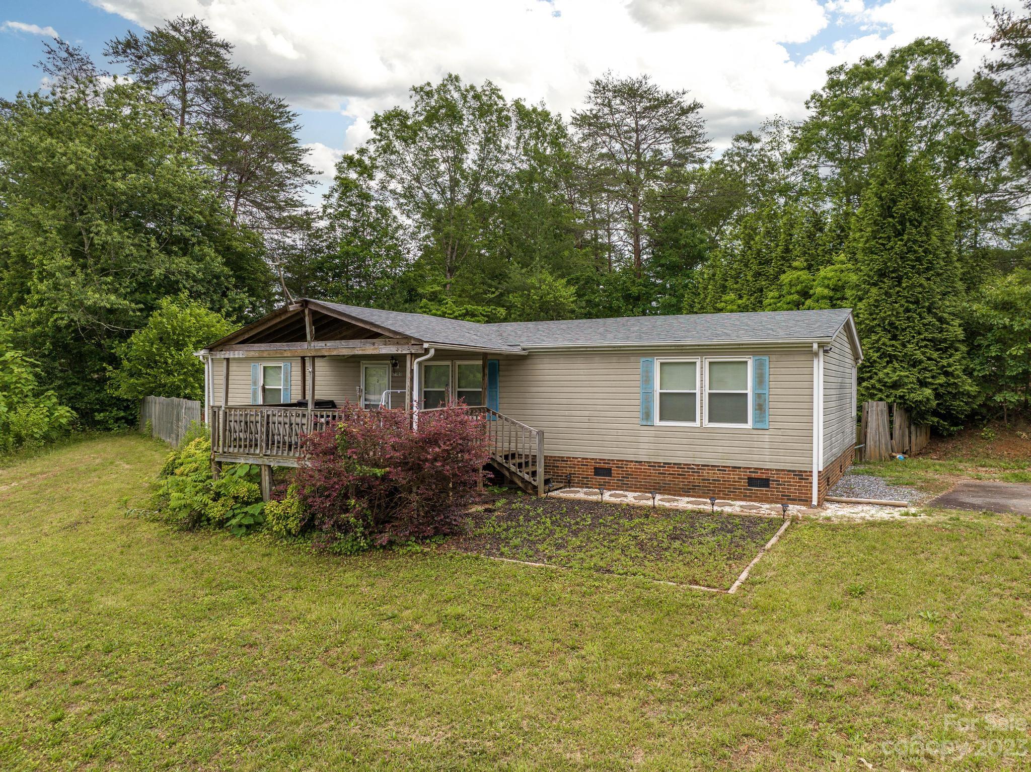 2505 Messer Road Valdese, NC 28690 - Photo 3 of 28 Gallery Image 3