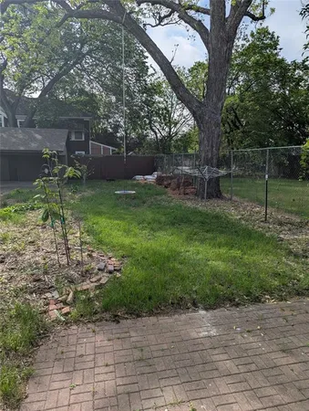 $3,600 | 4526 Reiger Avenue, Dallas, TX 75246