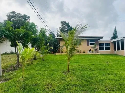 $1,000 | 2844 Southwest 3rd Court, Unit 1, Fort Lauderdale, FL 33312