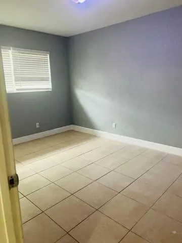 $1,000 | 2844 Southwest 3rd Court, Unit 1, Fort Lauderdale, FL 33312