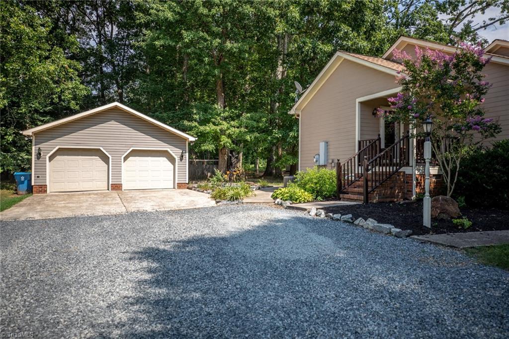 2809 Spencers Grove Road Browns Summit, NC 27214 - Photo 17 of 30 Gallery Image 17