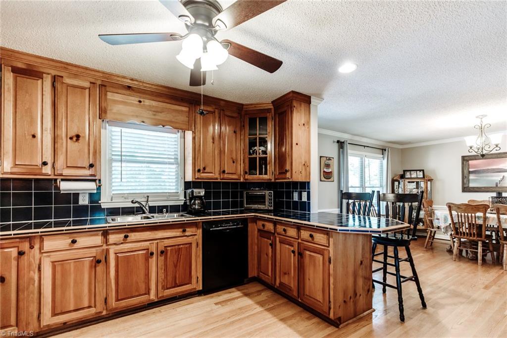 2809 Spencers Grove Road Browns Summit, NC 27214 - Photo 8 of 30 Gallery Image 8