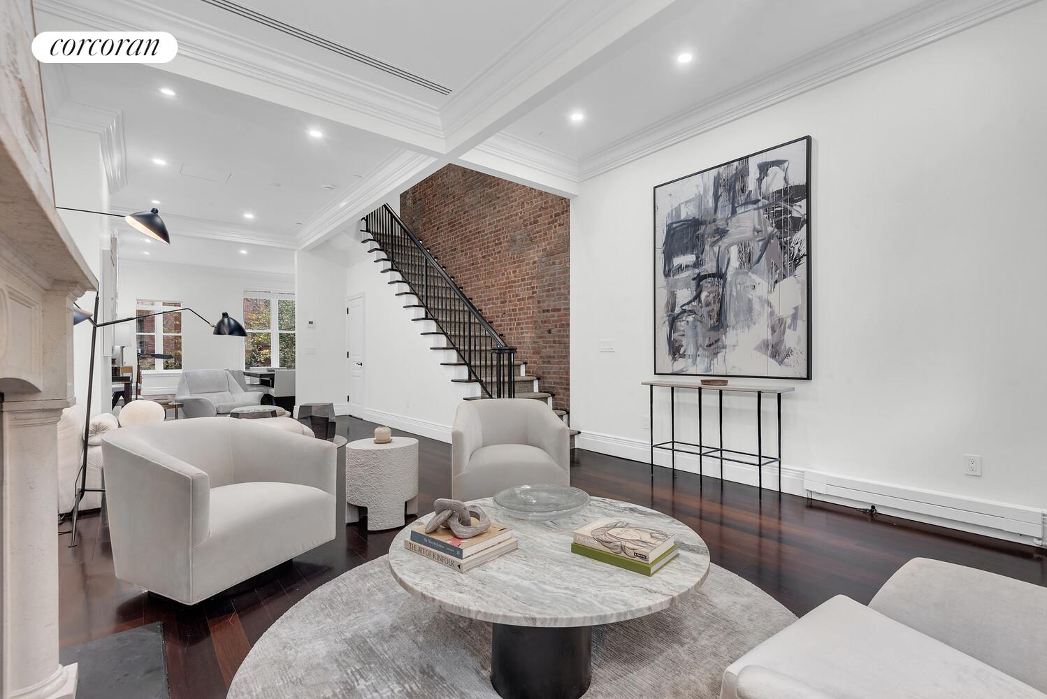 69 West 83rd Street Manhattan, NY 10024 - Photo 11 of 32