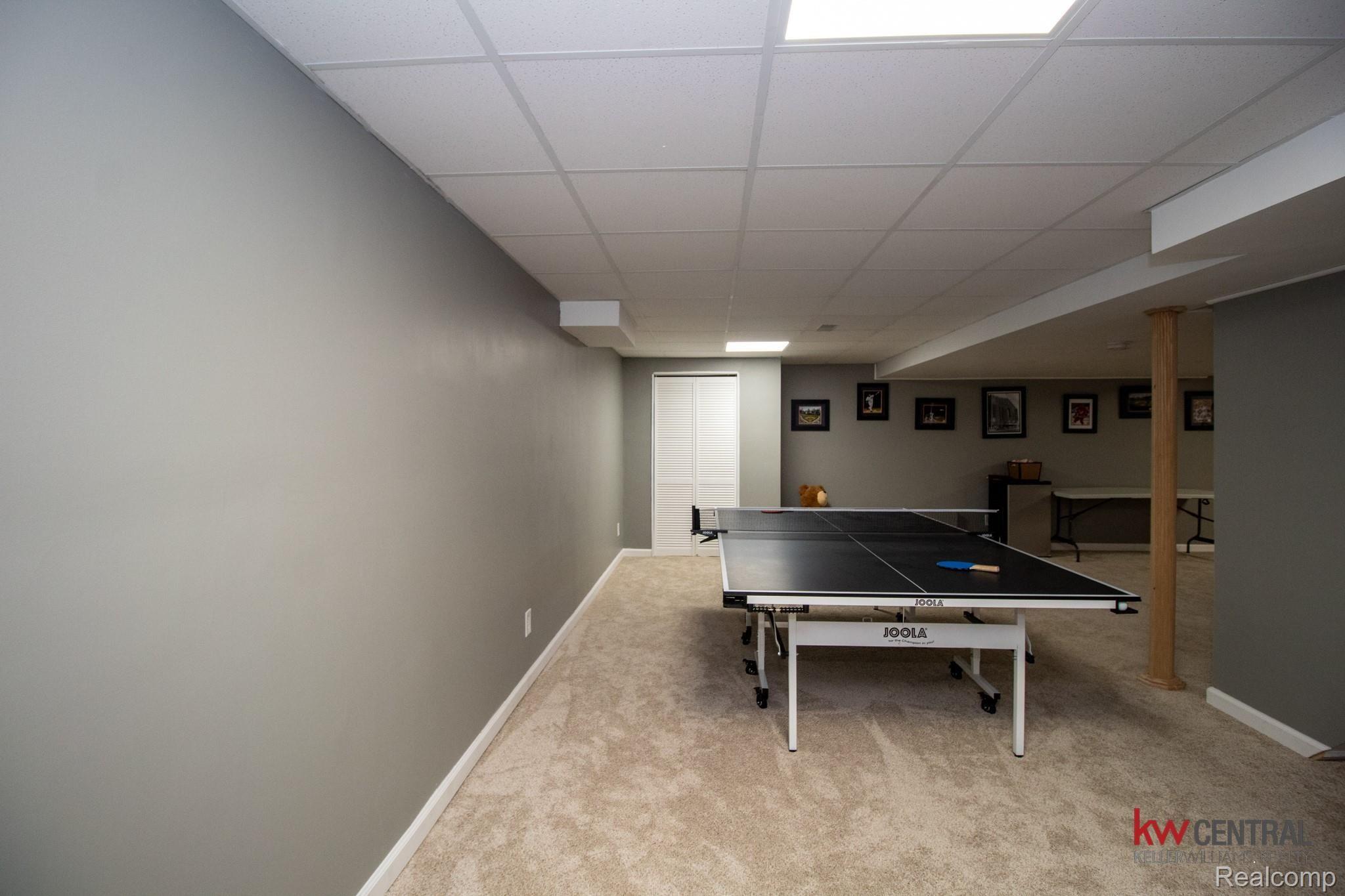 1590 Newstead Lane Rochester, MI 48309 - Photo 35 of 40 Basement 2.jpg