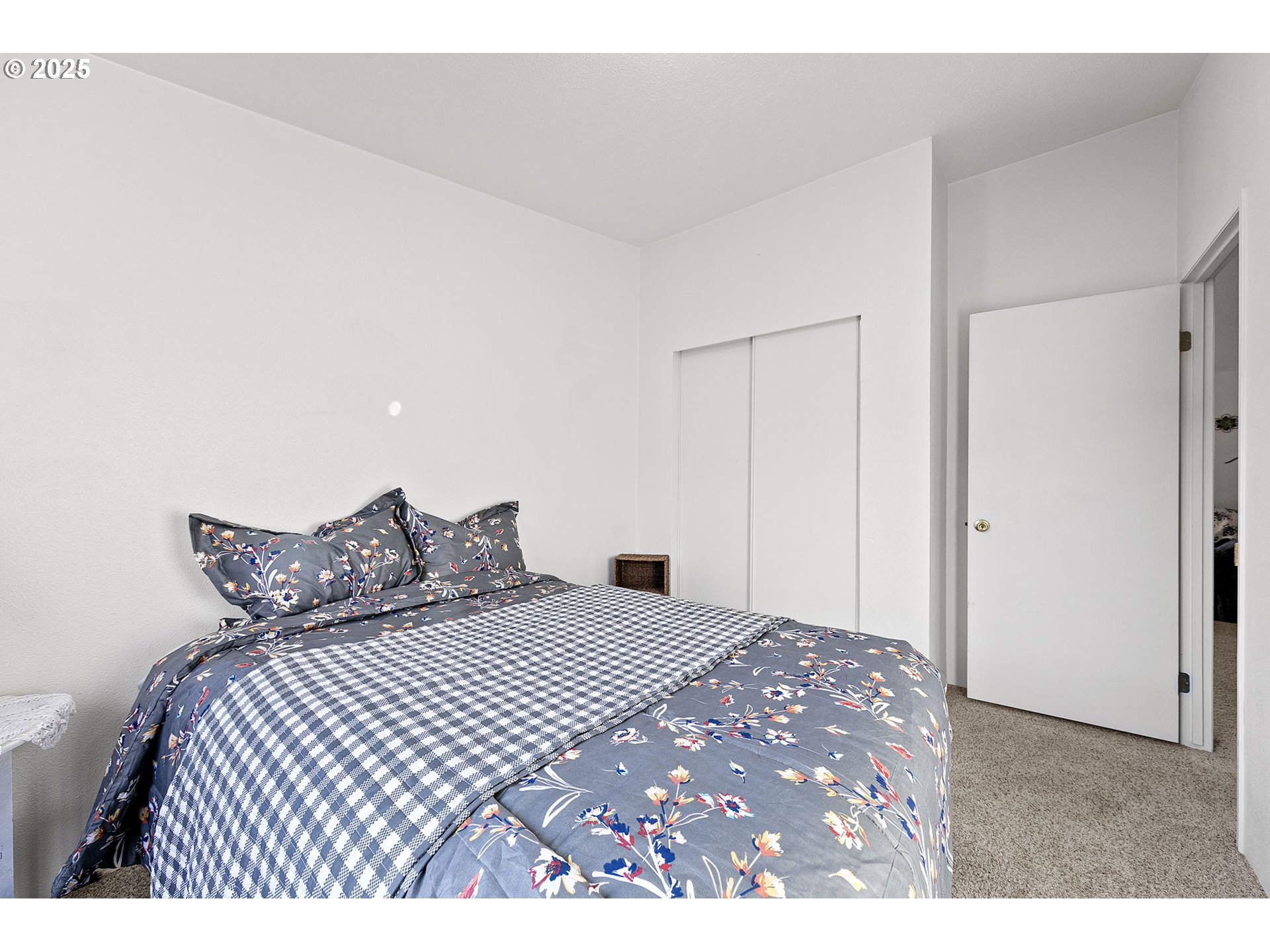 1306 David Avenue Eugene, OR 97404 - Photo 12 of 24