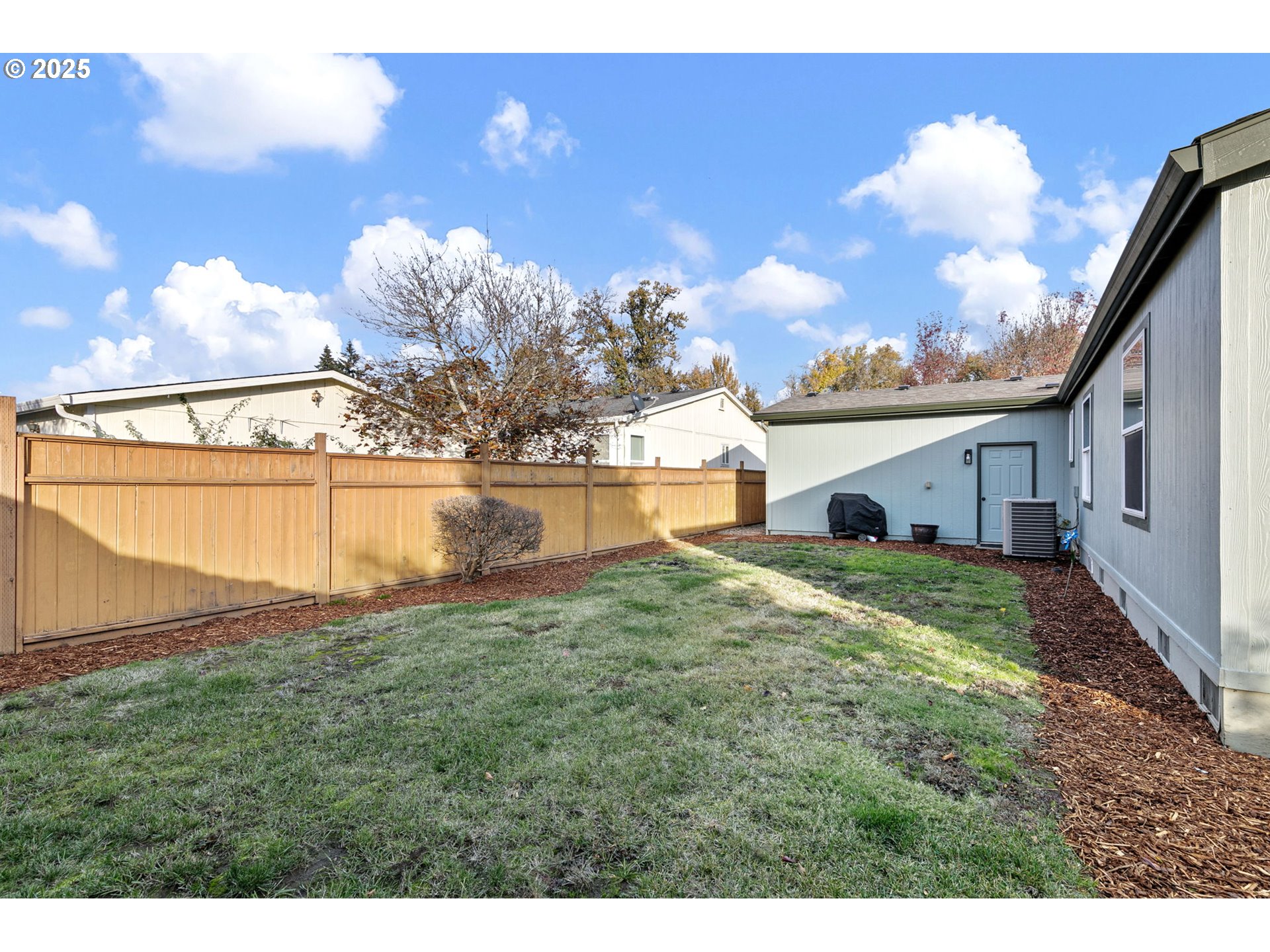 1306 David Avenue Eugene, OR 97404 - Photo 22 of 24