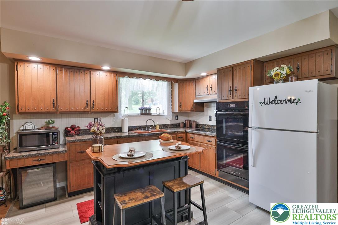 1658 Lindberg Road Bethlehem, PA 18020 - Photo 13 of 46 Gallery Image 13