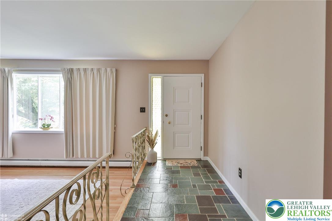 1658 Lindberg Road Bethlehem, PA 18020 - Photo 7 of 46 Gallery Image 7