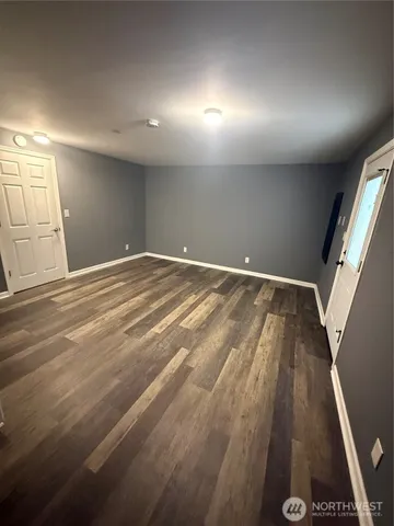 $950 | 2305 South 116th Place, Unit 1 2 3, Burien, WA 98168