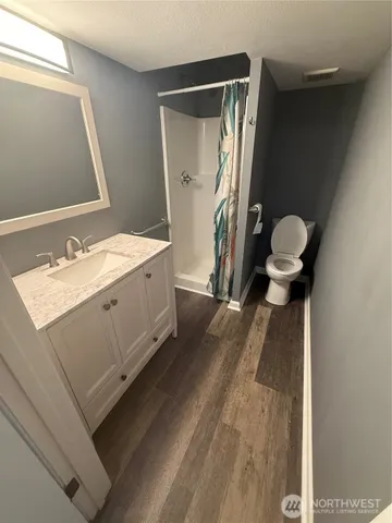 $950 | 2305 South 116th Place, Unit 1 2 3, Burien, WA 98168