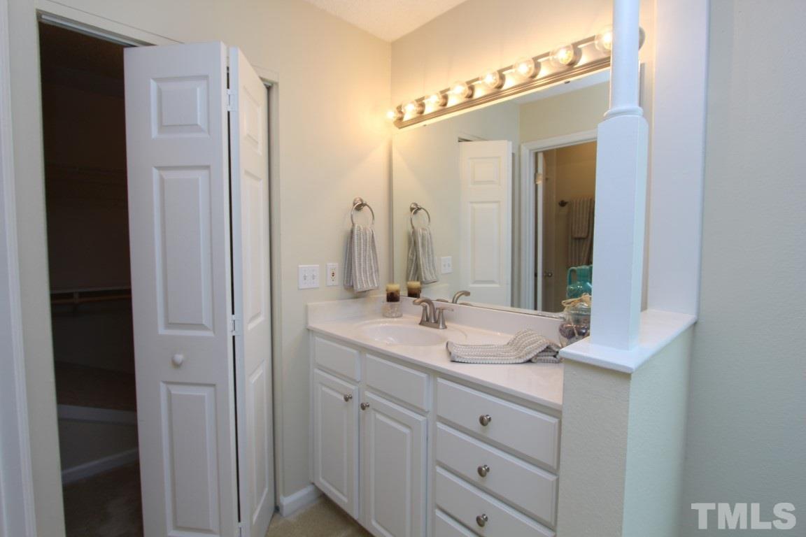 7616 Falcon Rest Circle, Unit 7616 Raleigh, NC 27615 - Photo 16 of 25 Gallery Image 16
