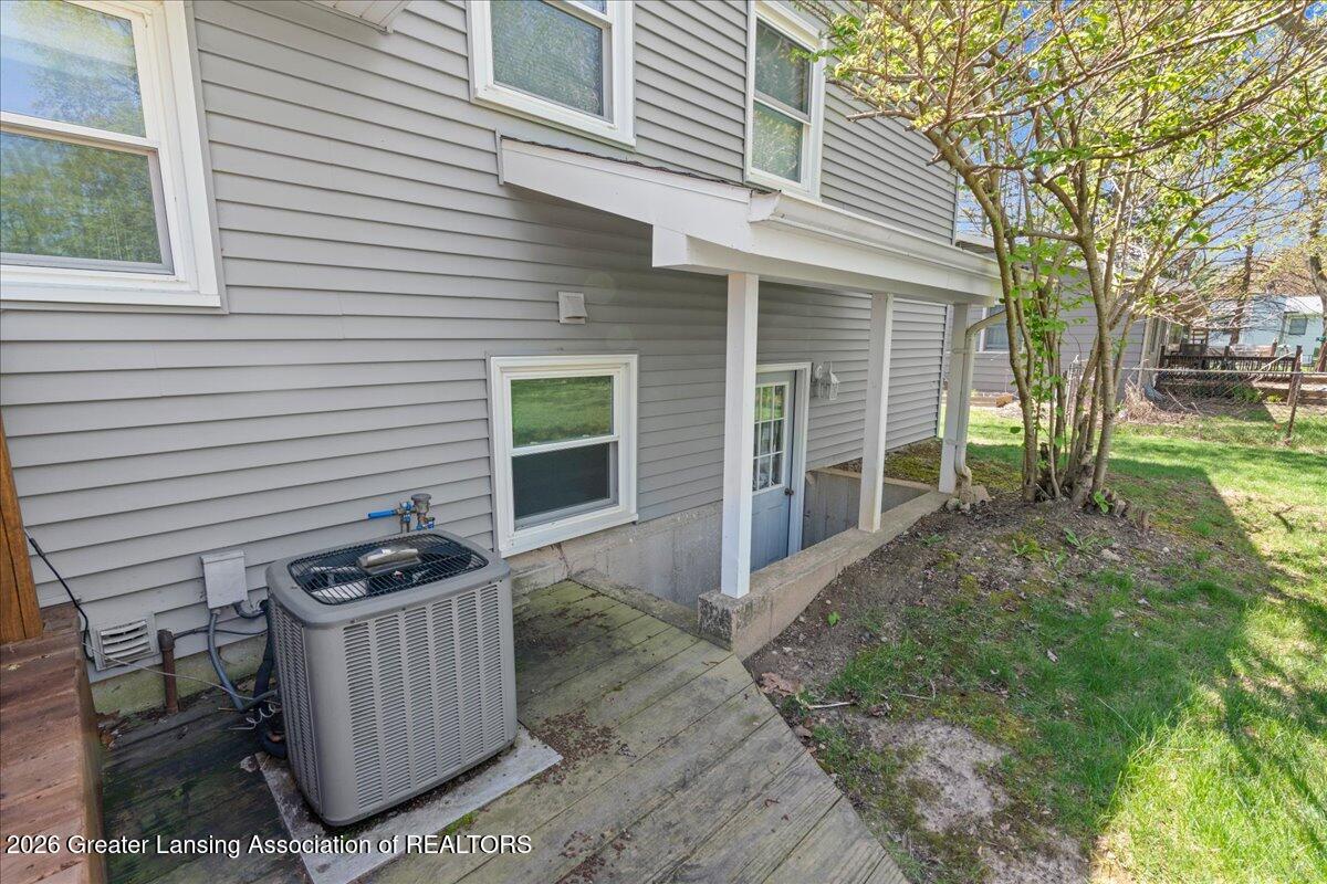 1210 West Herbison Road Dewitt, MI 48820 - Photo 33 of 43 42-Media Jett - 35