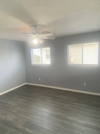 $2,500 | 16712 Fletcher Christian, Jamaica Beach, TX 77554
