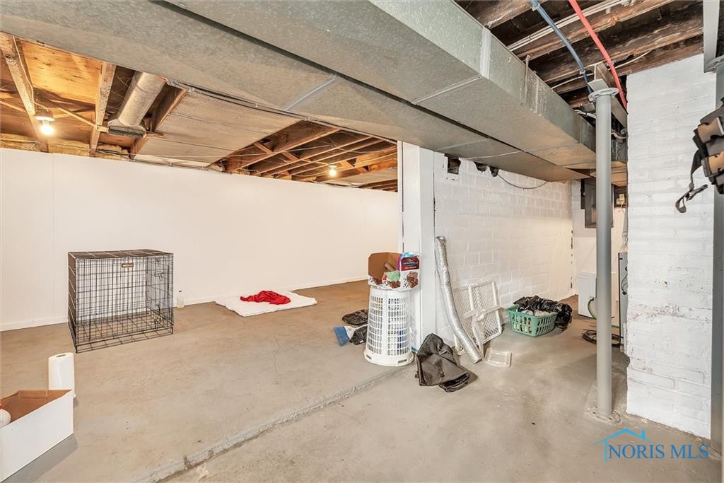 4220 Lowe Road Toledo, OH 43612 - Photo 23 of 34 Gallery Image 23