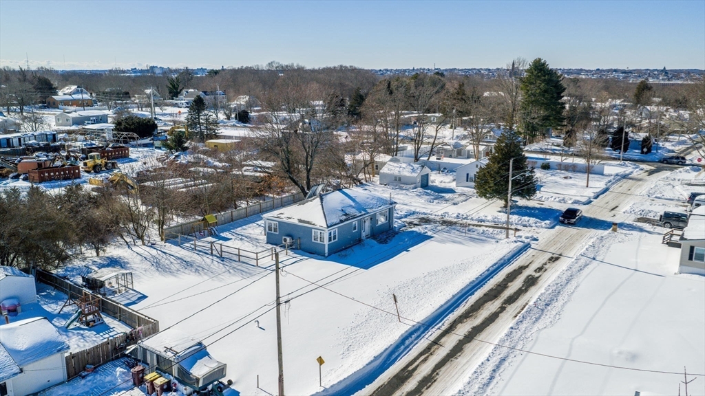 112 Lawson Avenue Acushnet, MA 02743 - Photo 5 of 28 a view of a city