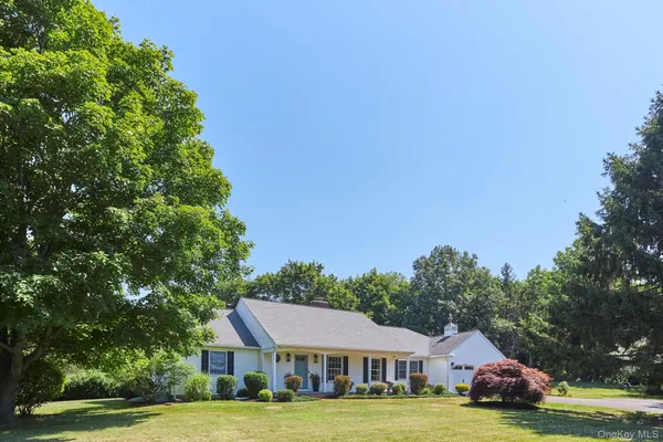 $799,000 | 426 Northern Boulevard, Germantown, NY 12526