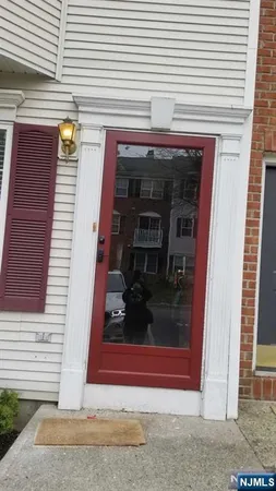 $3,200 | 2218 Lancaster Court, Mahwah, NJ 07430