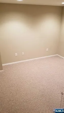 $3,200 | 2218 Lancaster Court, Mahwah, NJ 07430