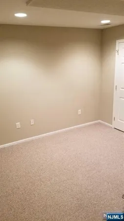 $3,200 | 2218 Lancaster Court, Mahwah, NJ 07430