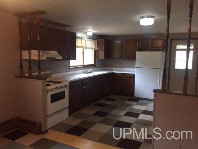 285 Riverside Road Marquette, MI 49855 - Photo 3 of 7 Gallery Image 3