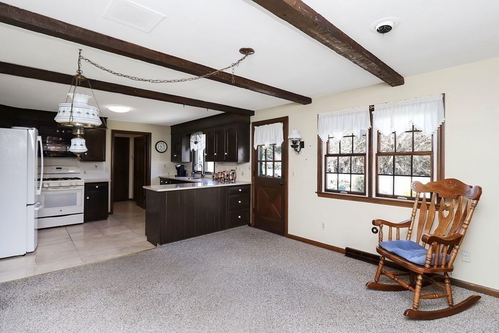 4 Mark Road Wilbraham, MA 01095 - Photo 11 of 33 Gallery Image 11