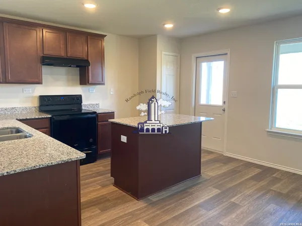$1,675 | 6231 Windy Green, San Antonio, TX 78218