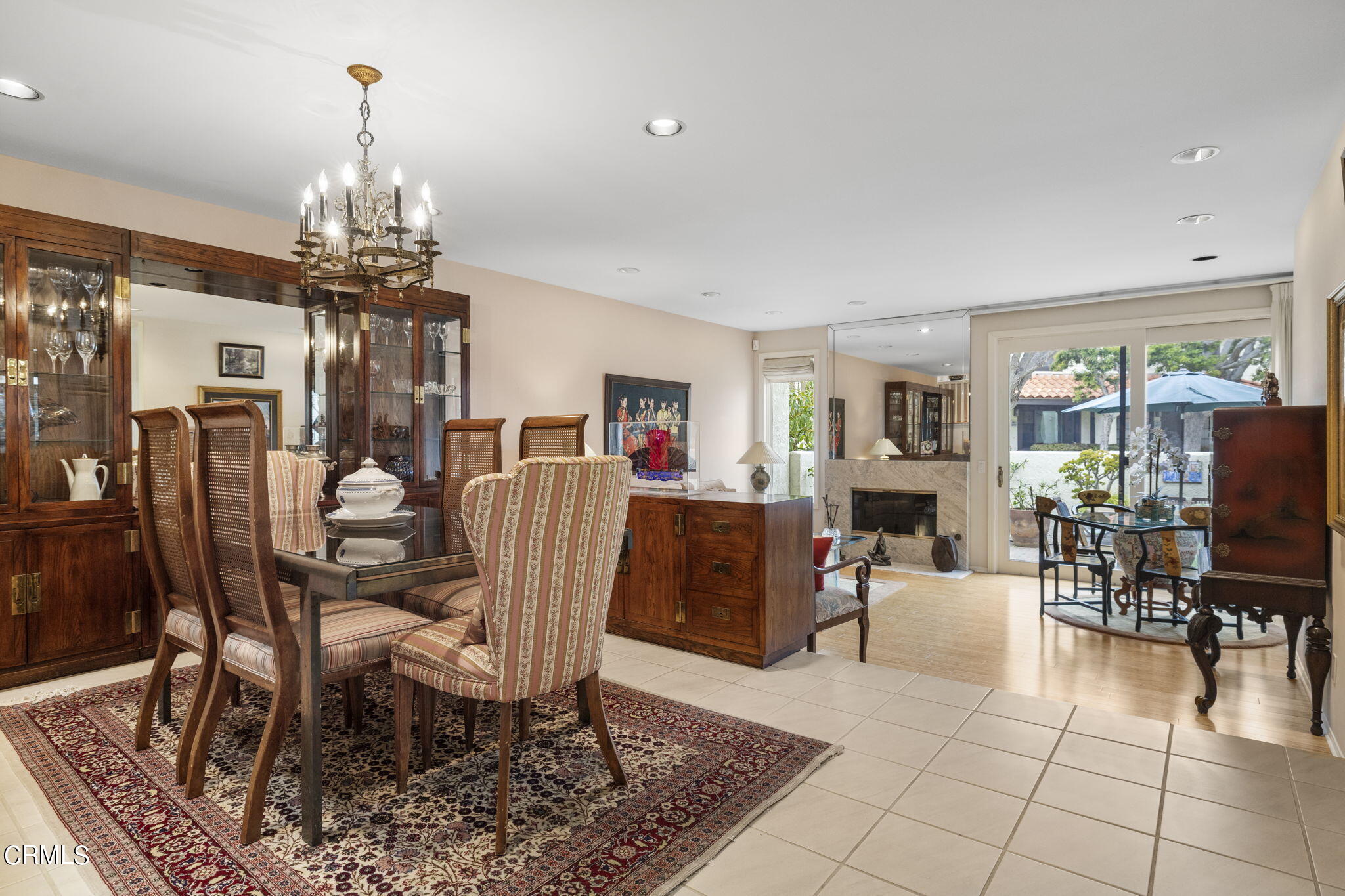 2226 Cannes Square Oxnard, CA 93035 - Photo 13 of 75 a view of a dining room with furniture