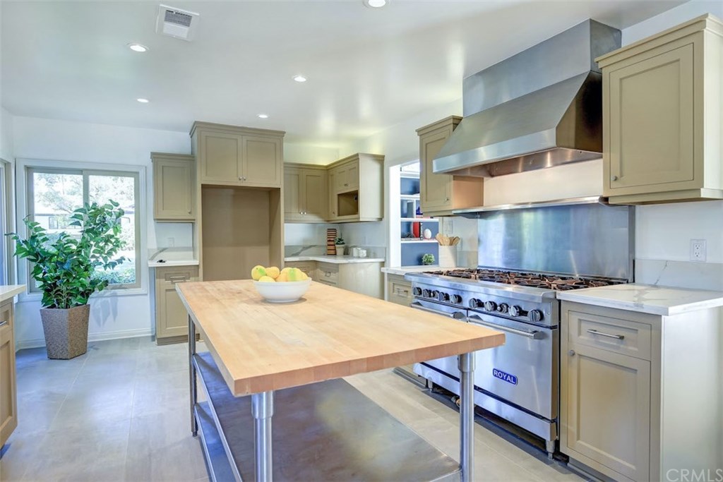 90 Monterey Lane Sierra Madre, CA 91024 - Photo 11 of 36 Kitchen