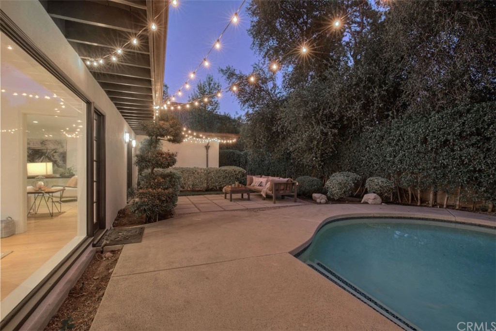 90 Monterey Lane Sierra Madre, CA 91024 - Photo 29 of 36 Backyard