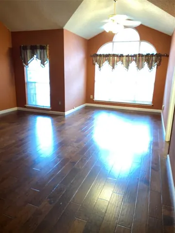 $2,700 | 1924 Sunset Path, Lewisville, TX 75067