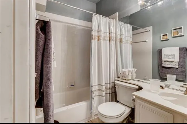 $2,700 | 1924 Sunset Path, Lewisville, TX 75067