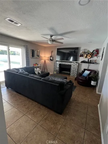 $640,000 | 7855 Lime Avenue, Fontana, CA 92336