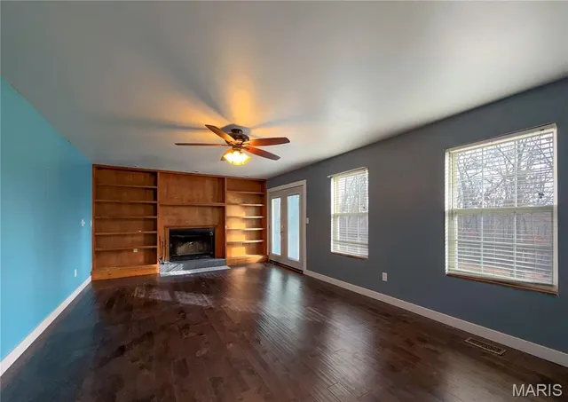 $459,900 | 1195 Ridgetop Drive, Farmington, MO 63640