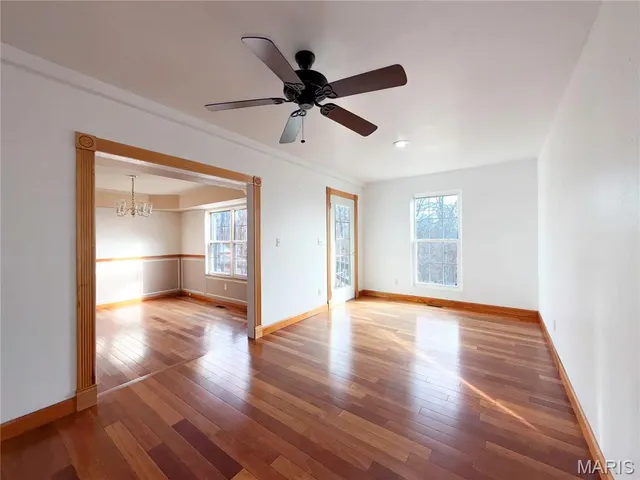 $459,900 | 1195 Ridgetop Drive, Farmington, MO 63640