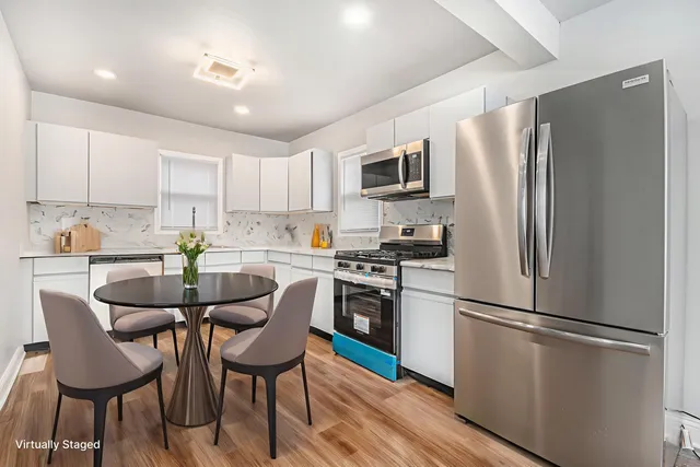 $239,900 | 353 202nd Street, Chicago Heights, IL 60411