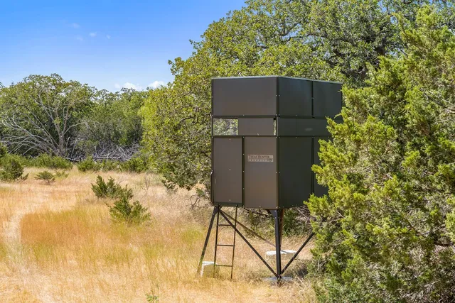 $470,000 | 1633 Herber-Schaefer Road, Fredericksburg, TX 78624