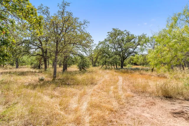$470,000 | 1633 Herber-Schaefer Road, Fredericksburg, TX 78624