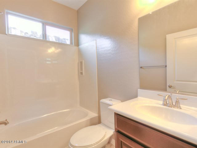 41988 West Cribbage Road Maricopa, AZ 85138 - Photo 18 of 30 023_Bathroom II