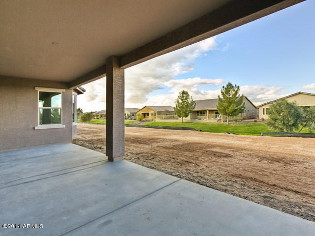 41988 West Cribbage Road Maricopa, AZ 85138 - Photo 20 of 30 025_Covered Patio