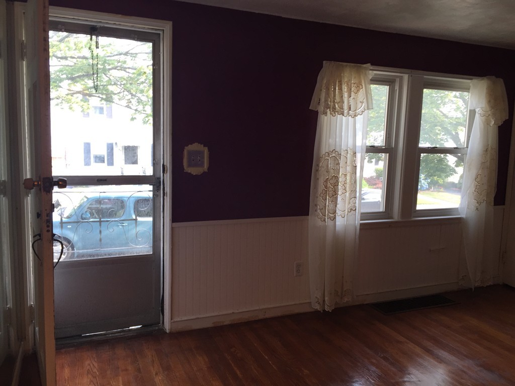45 Regent Road Malden, MA 02148 - Photo 3 of 26 Gallery Image 3