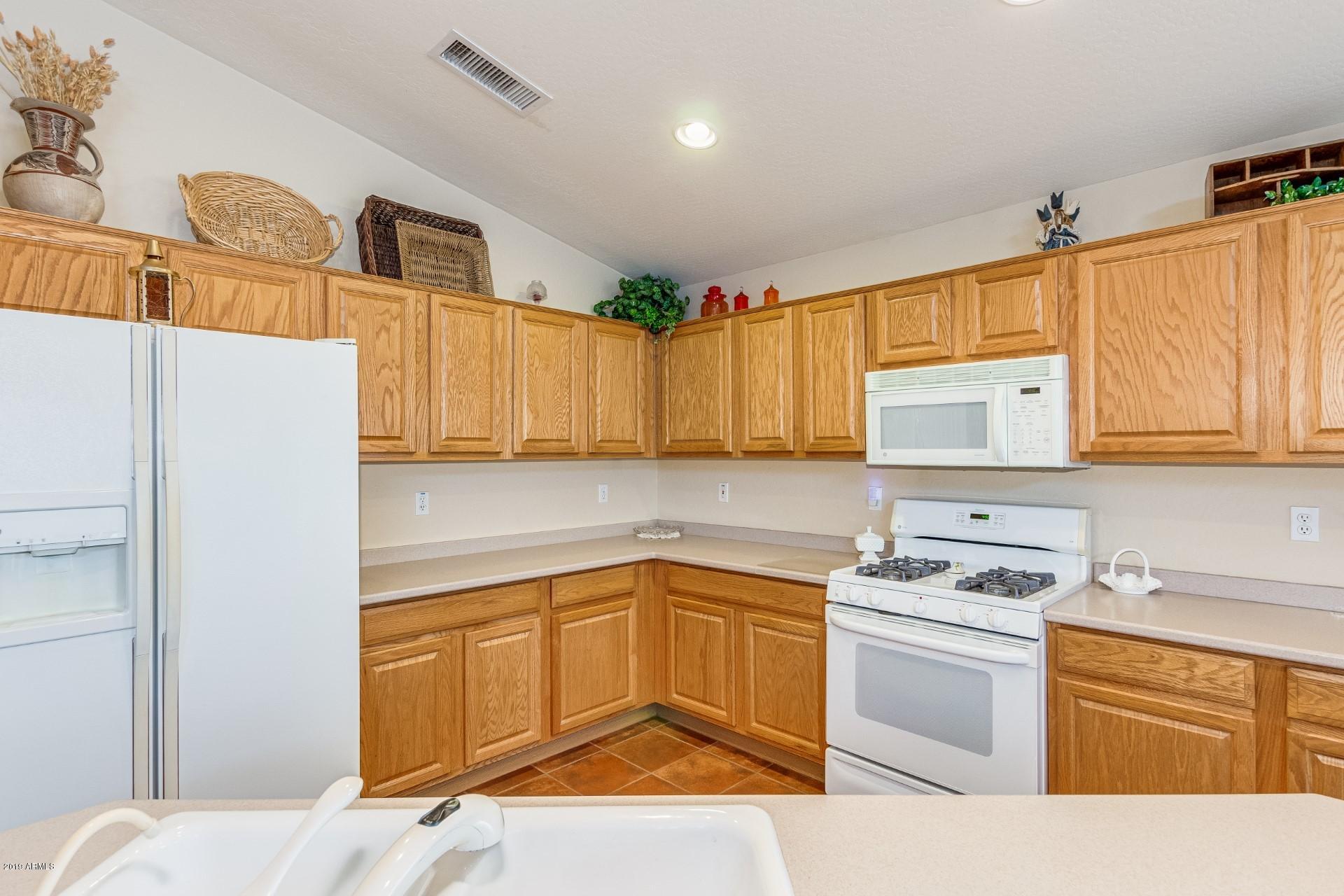 17413 West Rock Ledge Road Goodyear, AZ 85338 - Photo 7 of 28 0009-Rock Ledge (8)