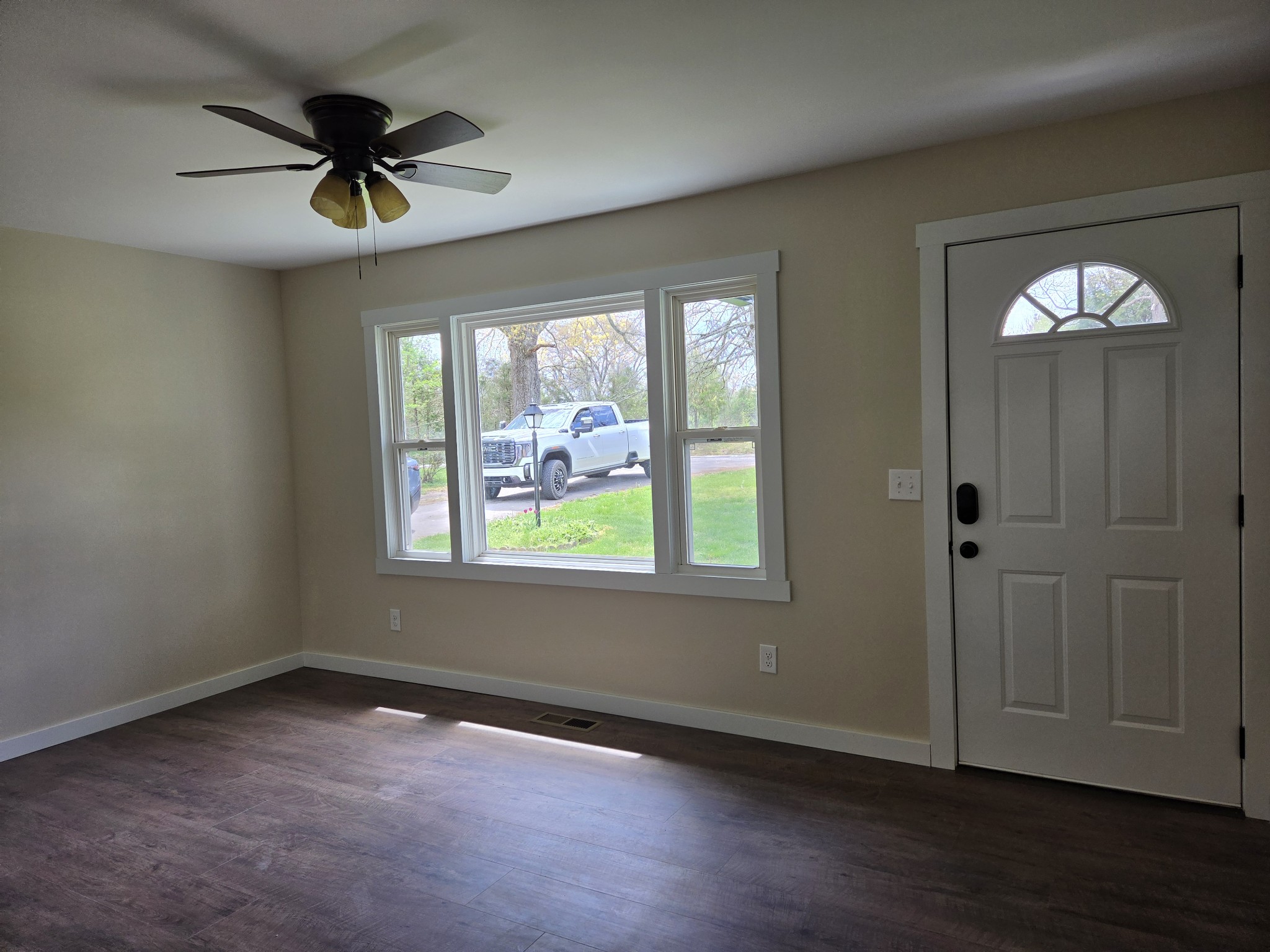 191 County House Road Sparta, TN 38583 - Photo 17 of 21