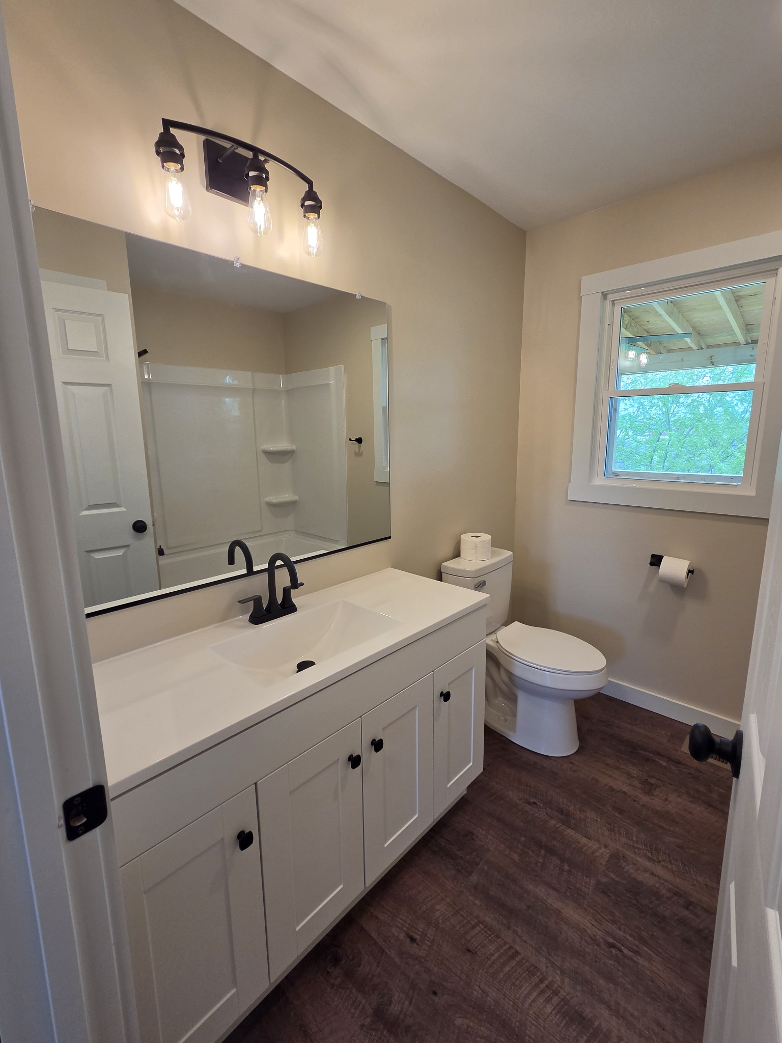 191 County House Road Sparta, TN 38583 - Photo 4 of 21