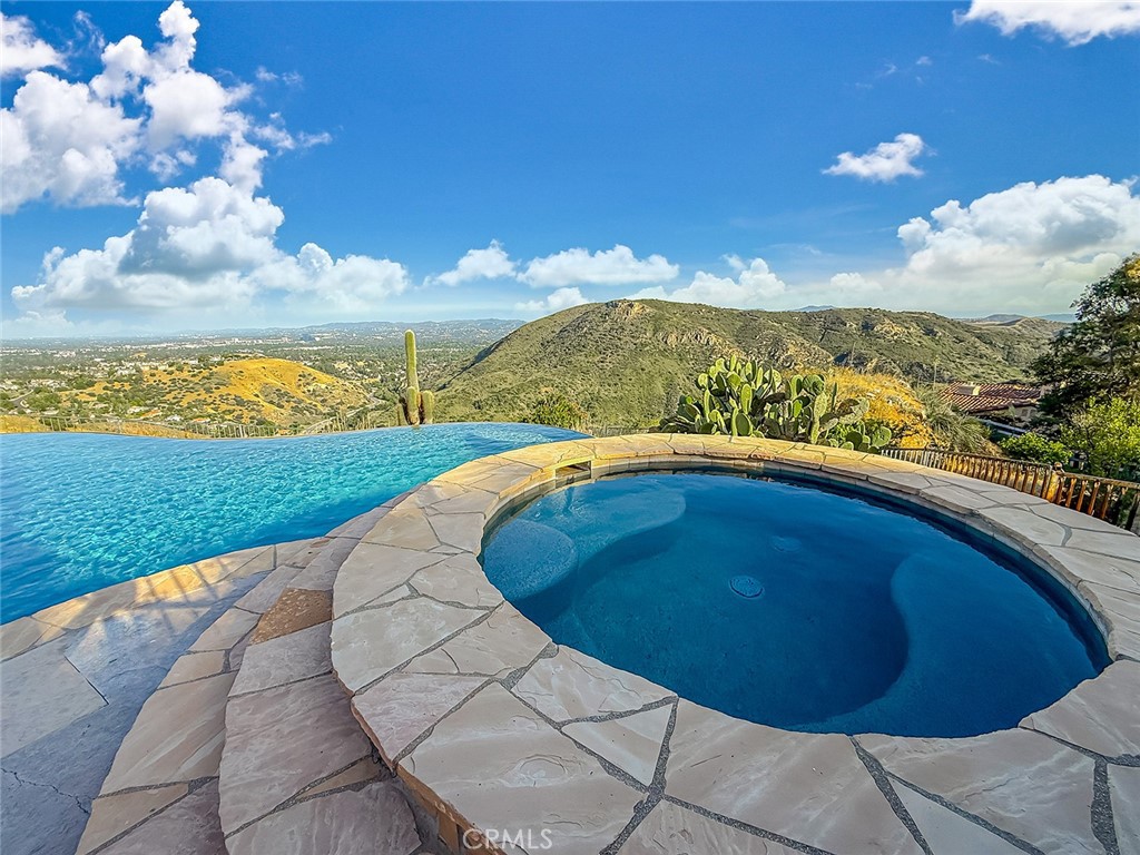 130 Dapplegray Road Bell Canyon, CA 91307 - Photo 45 of 73
