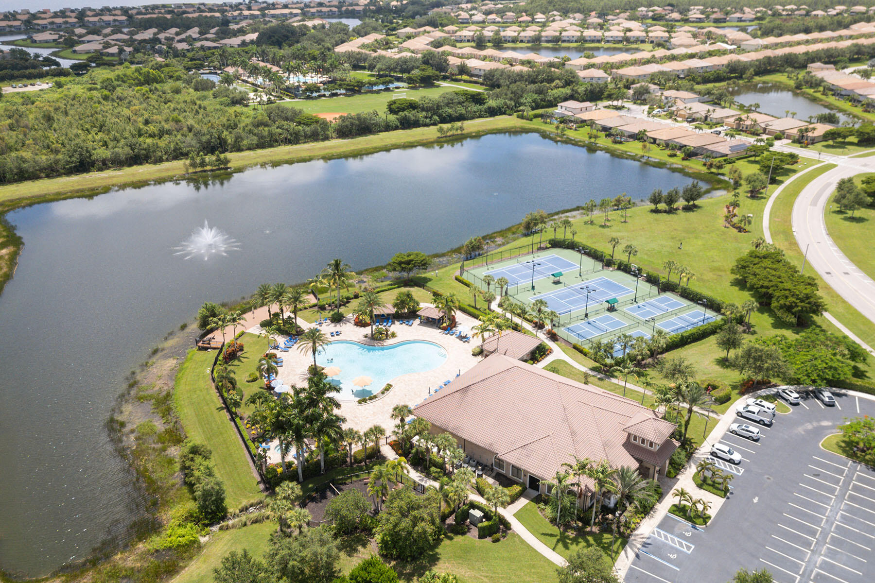 20205 Cypress Shadows Boulevard Estero, FL 33928 - Photo 39 of 50 224063079ss