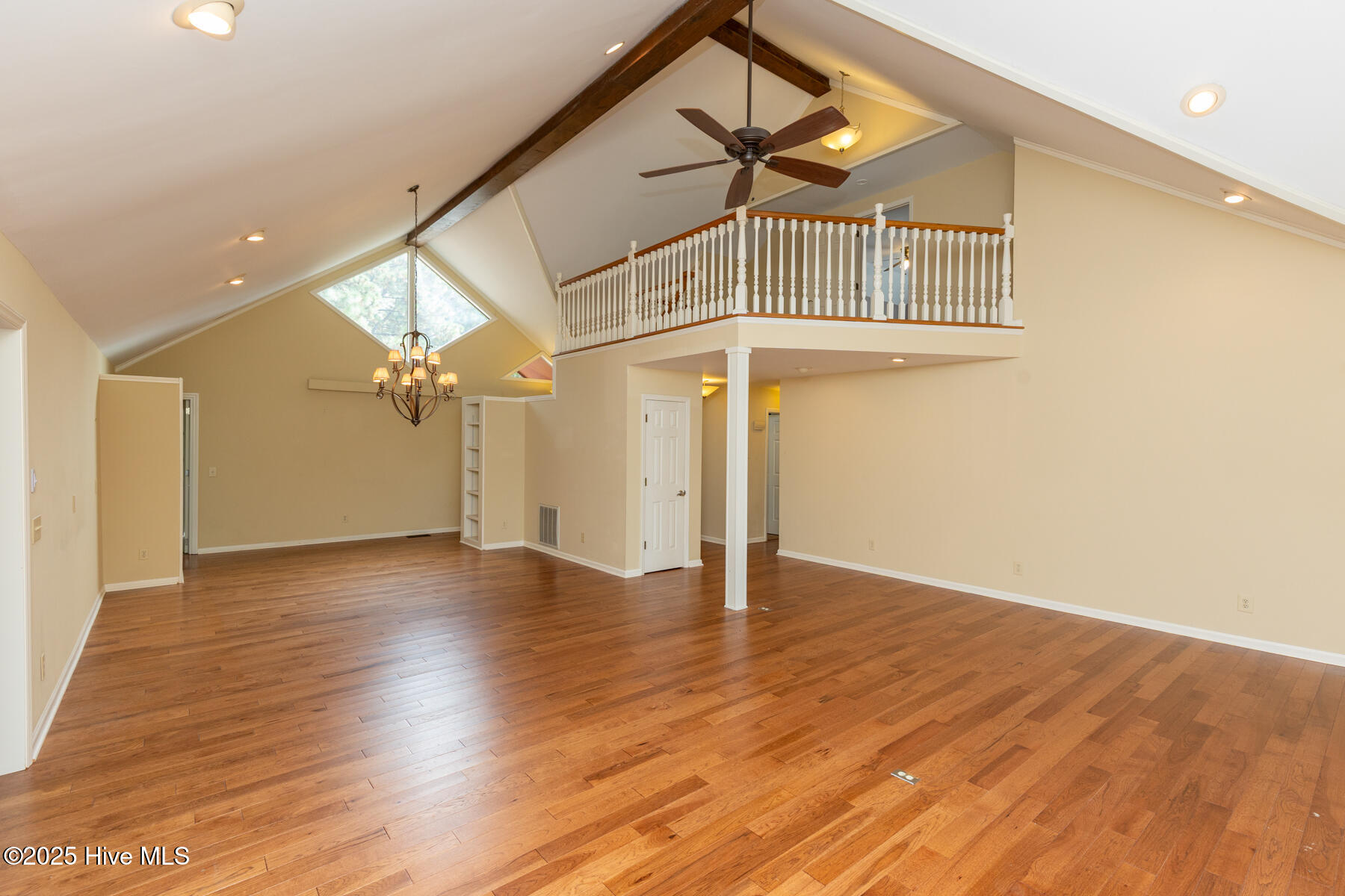 121 Lakeview Point West End, NC 27376 - Photo 10 of 67 living-dining