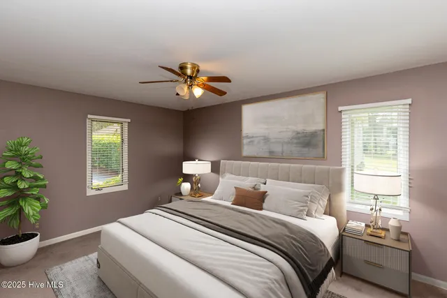 $715,000 | 121 Lakeview Point, West End, NC 27376