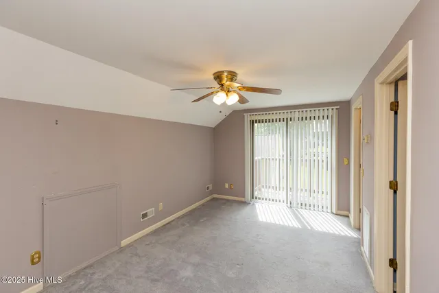 $715,000 | 121 Lakeview Point, West End, NC 27376