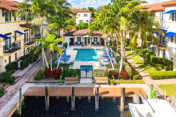 $5,000 | 824 Virginia Gardens Drive, Boynton Beach, FL 33435